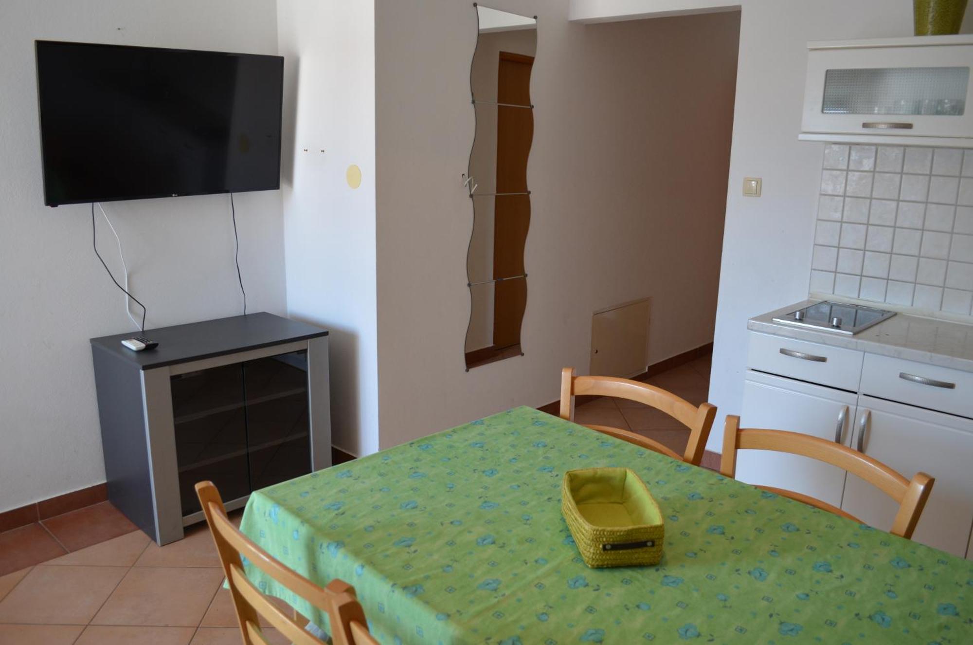 Apartments Leticia I Baška Exterior foto